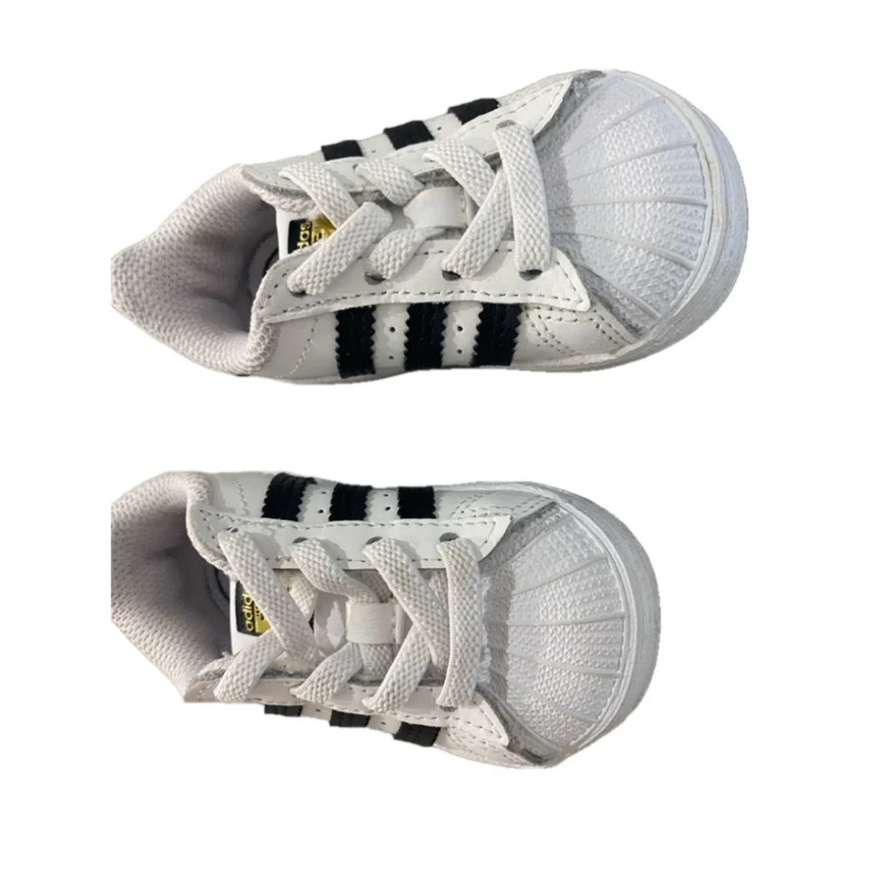 Baby Adidas Superstar Shoes White Black Size US 4K - Picture 2 of 8
